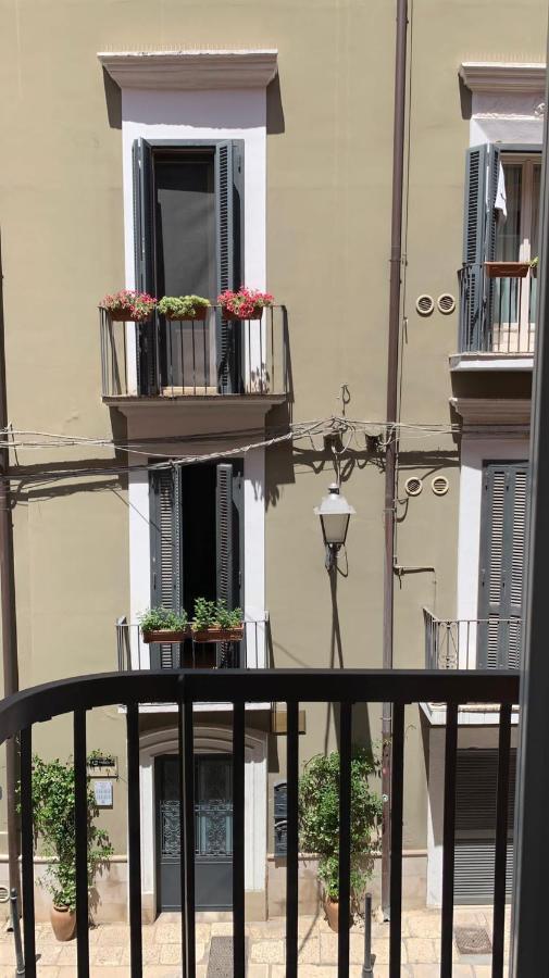 Suite107 Bari Bagian luar foto